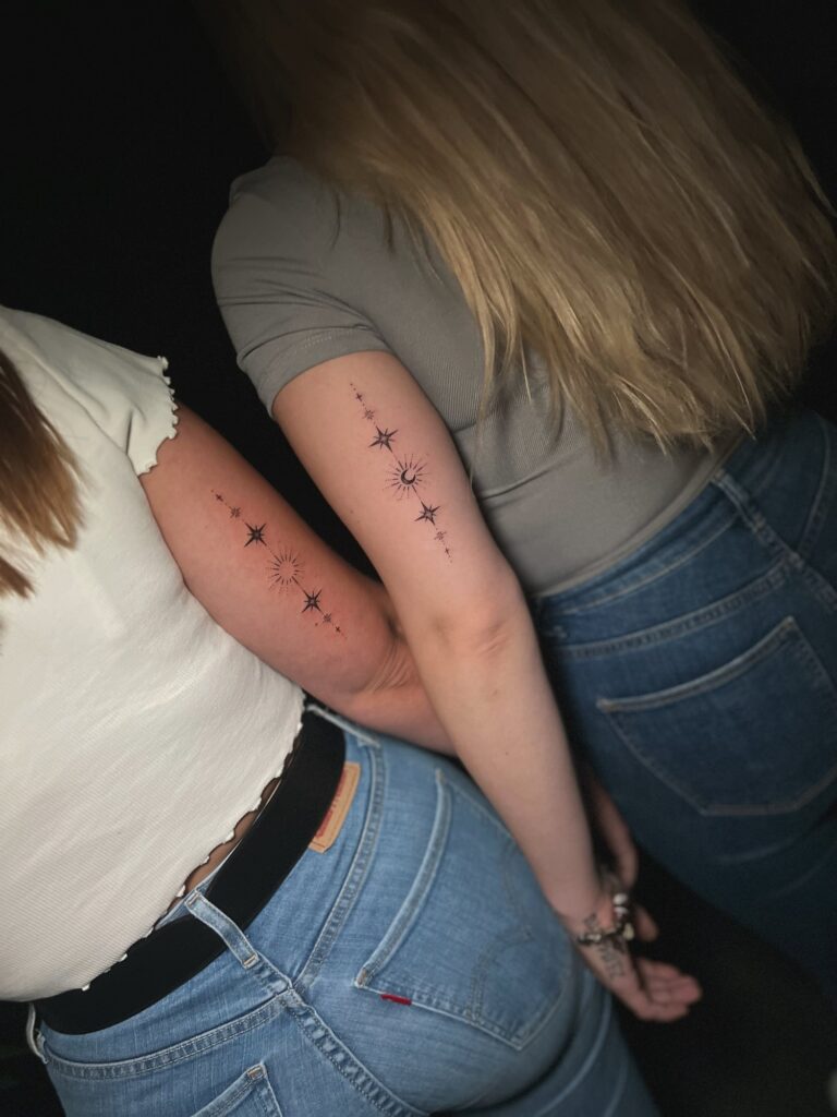 Fineline-Tattoo von Blackout Ink