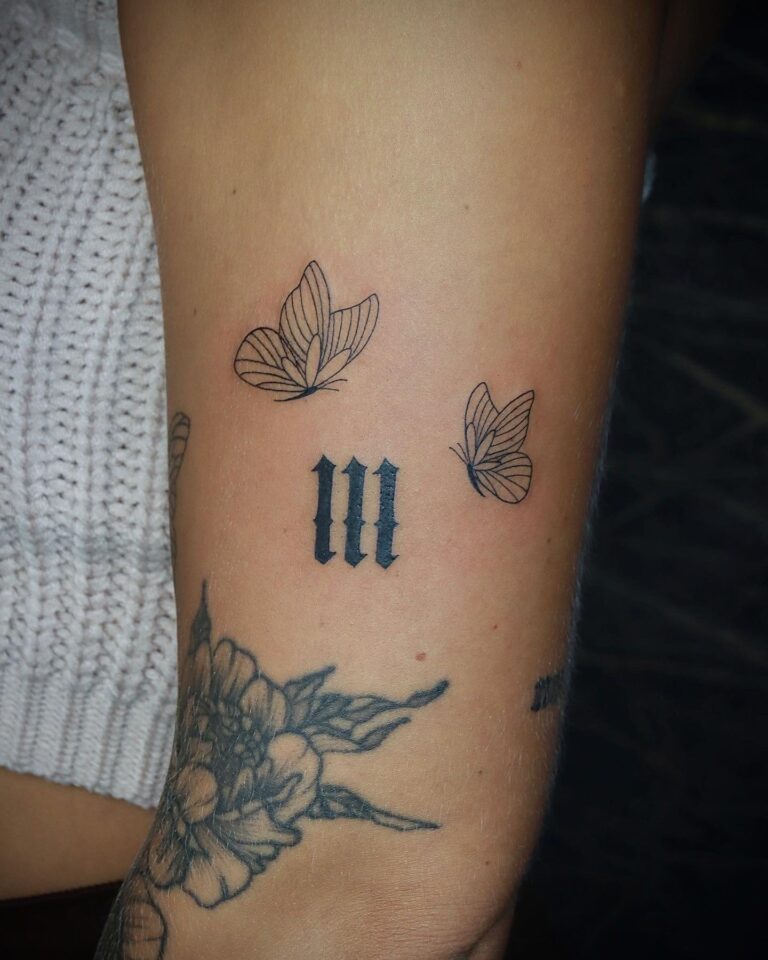 Fineline-Tattoo von Blackout Ink