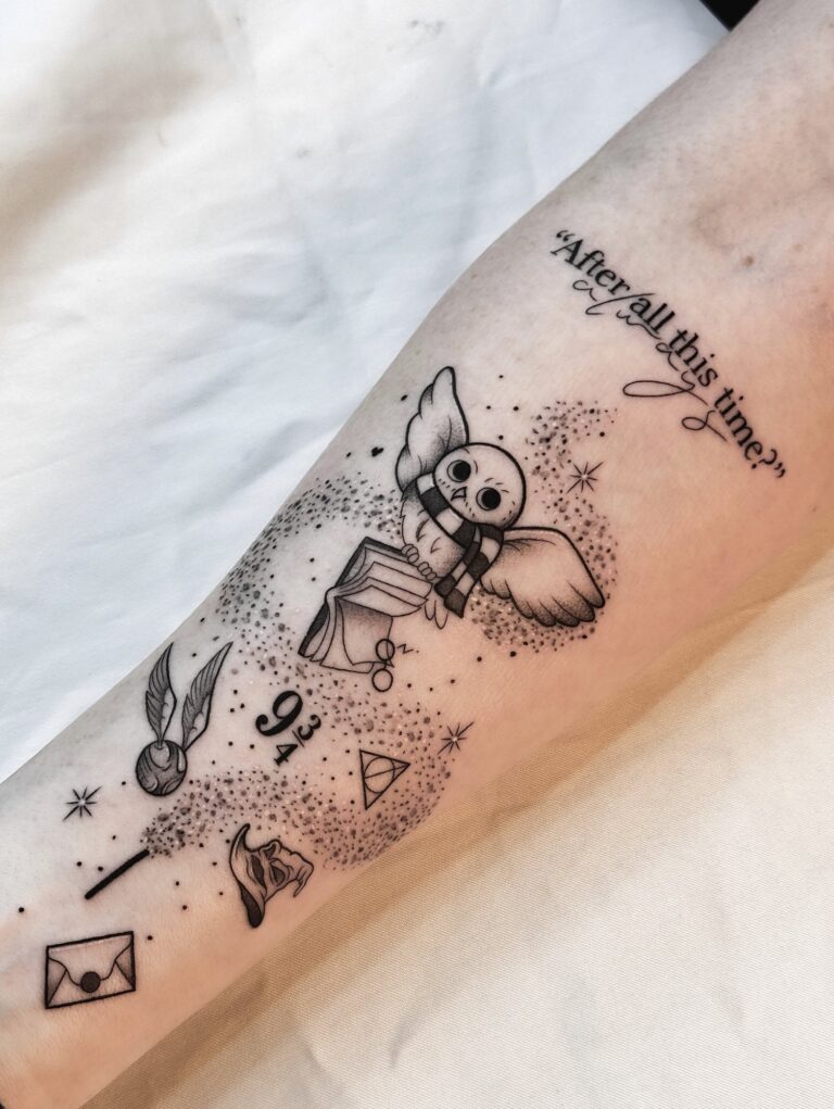 Fineline-Tattoo von Blackout Ink