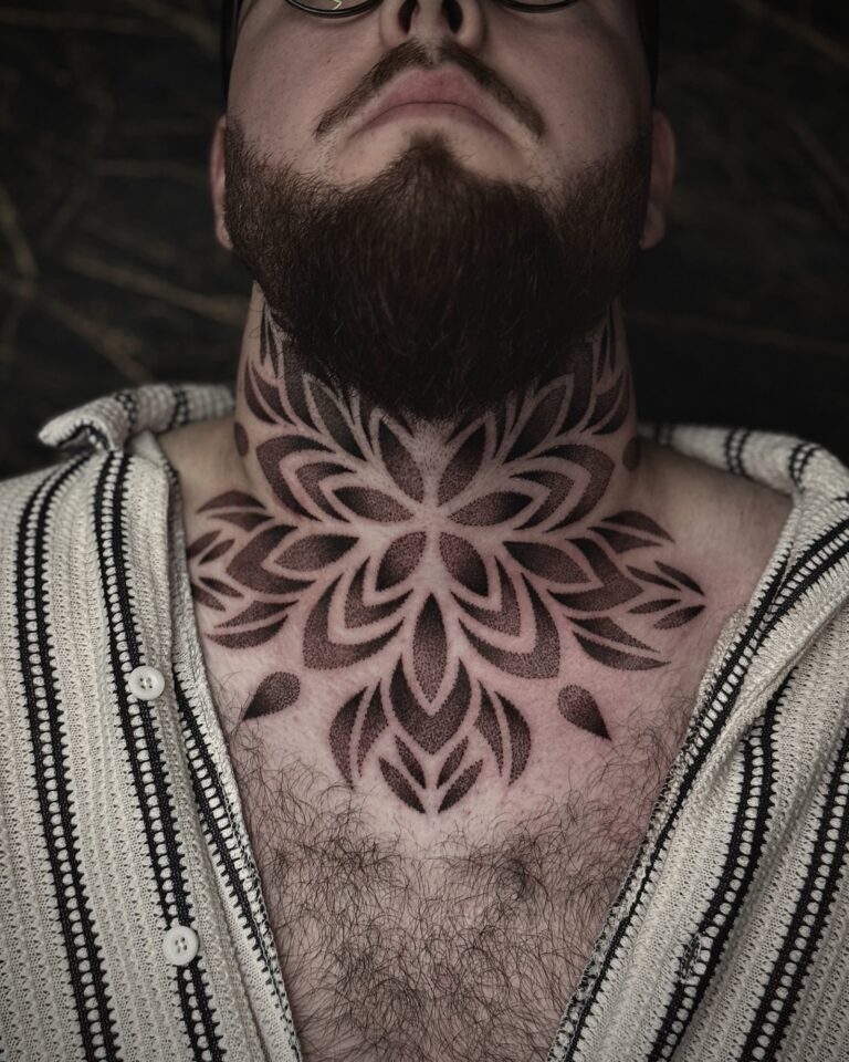 Fineline-Tattoo von Blackout Ink