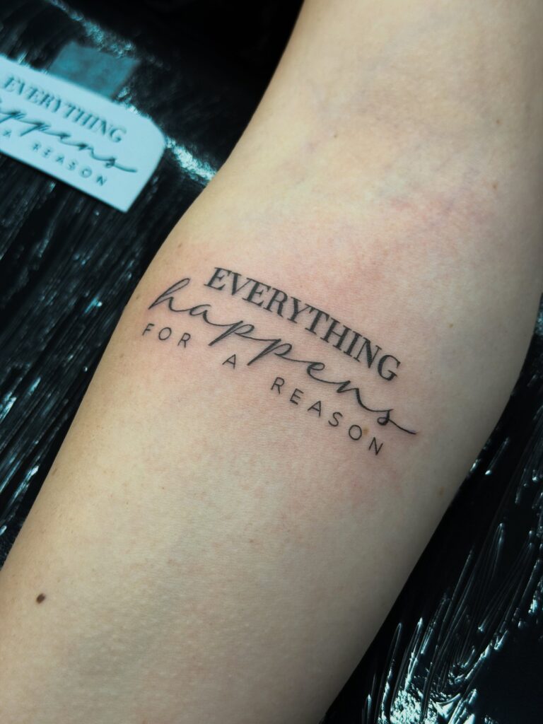 Fineline-Tattoo von Blackout Ink