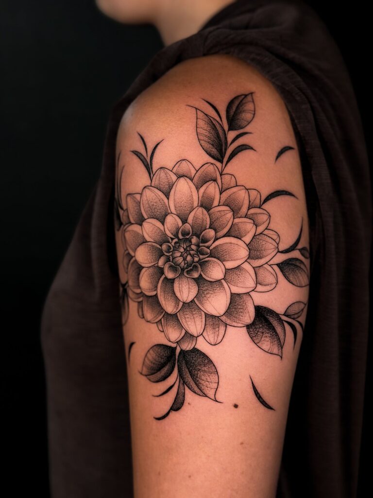 Fineline-Tattoo von Blackout Ink